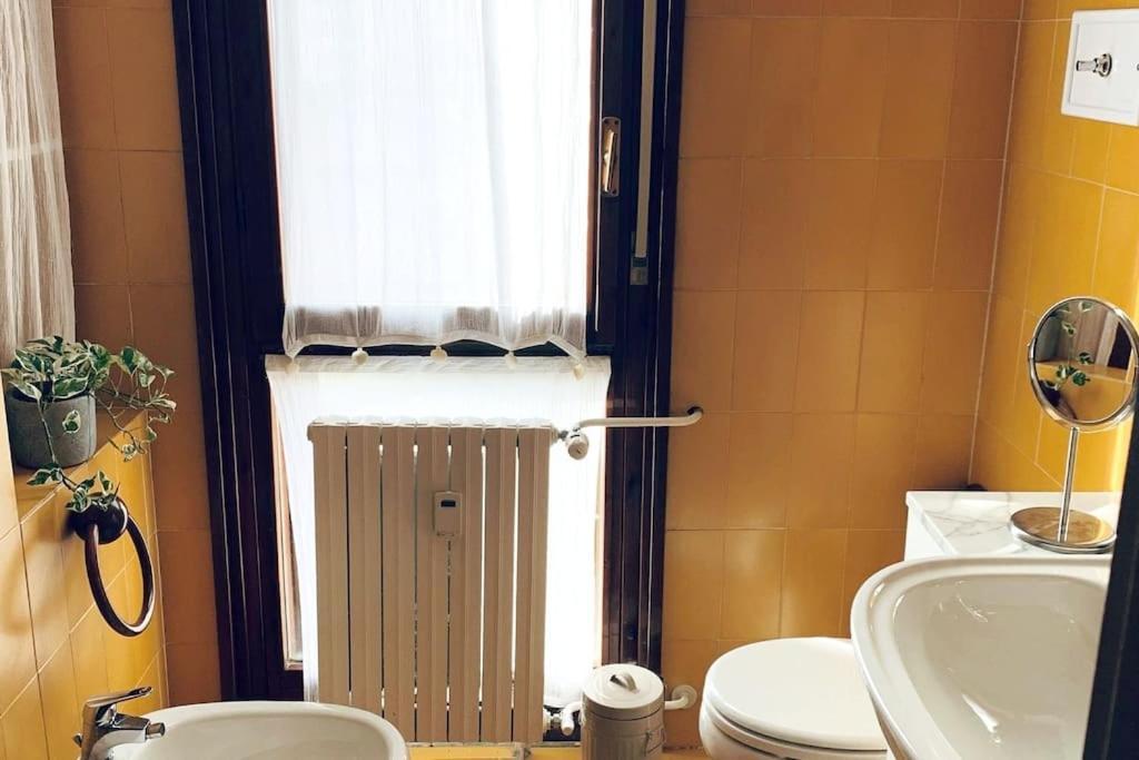 Location Strategica! -Mirochi Apartment- 贝尔加莫 外观 照片